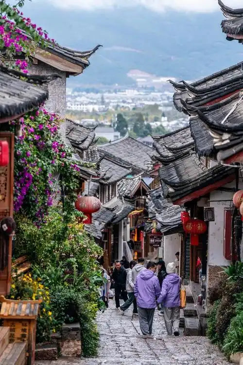Authentic Yunnan ethnic villages scenery and traditional minority culture in China