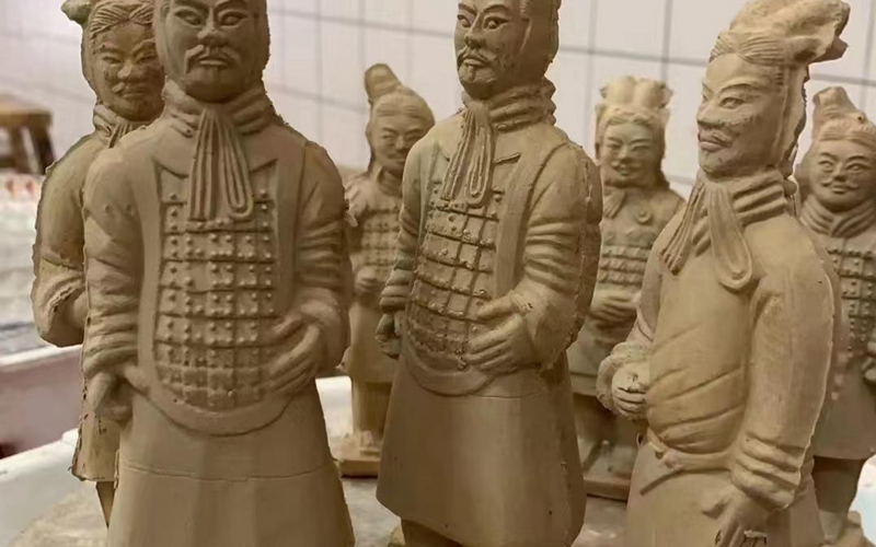 History Feels Different When It Is Held in Your Hands - 旅行故事