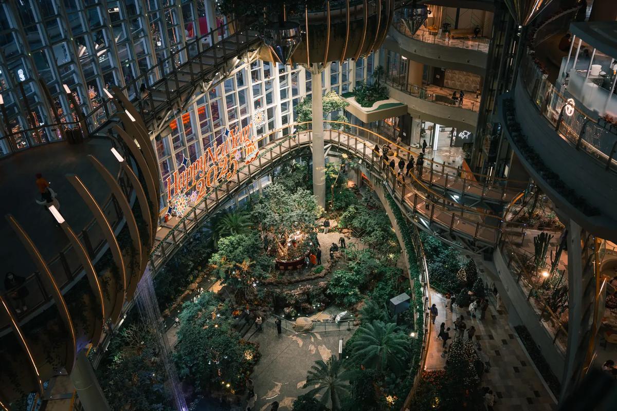 Chongqing Food & Urban Lifestyle — Chongqing