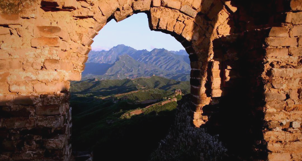 2 Days Wild Beijing Great Wall Hiking Tour: Gubeikou-Jinshanling-Simatai West