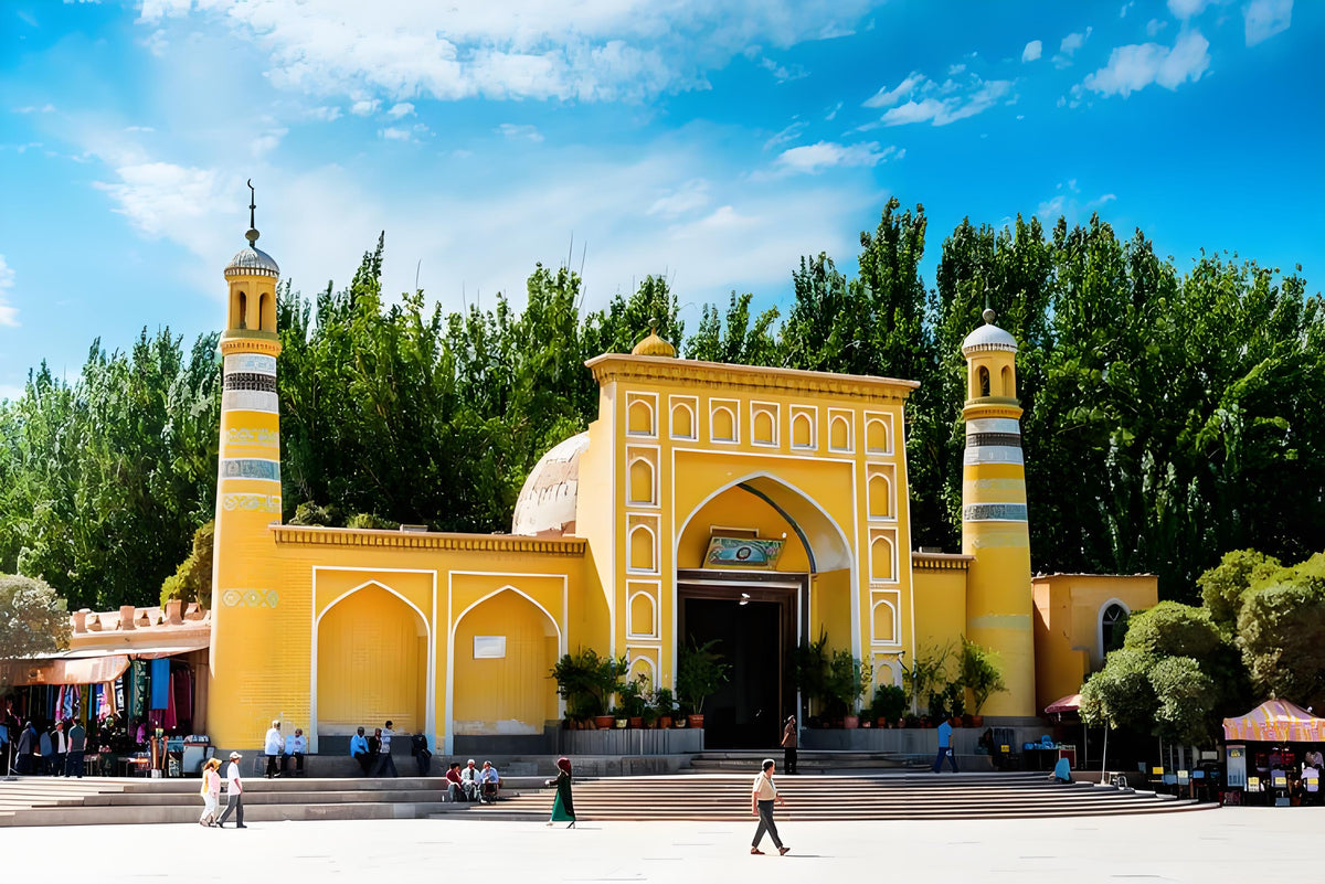 Flight to Kashgar & Kashgar Old City — Urumqi → Kashgar