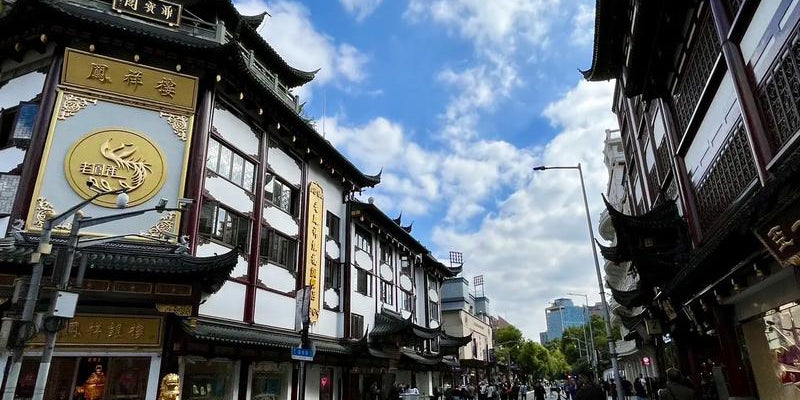 Day 7 - Shanghai's Charms Unveiled | French Concession, Yuyuan Garden, Old City God Temple, Nongtang, Xintiandi and The Bund
